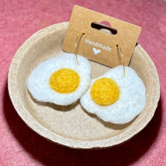 Adorable Fried Egg Earrings | Quirky design - Wool/wire - 1.5" diameter (approx.)